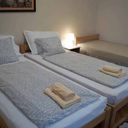 Casa de hóspedes Dimitrije 3*